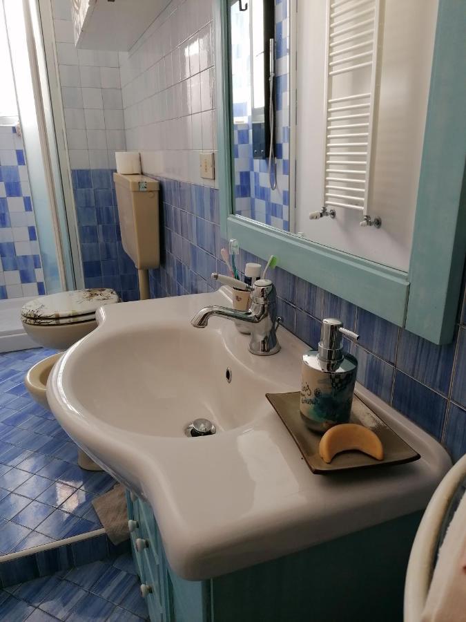 La Volpe Gialla Savona Buitenkant foto